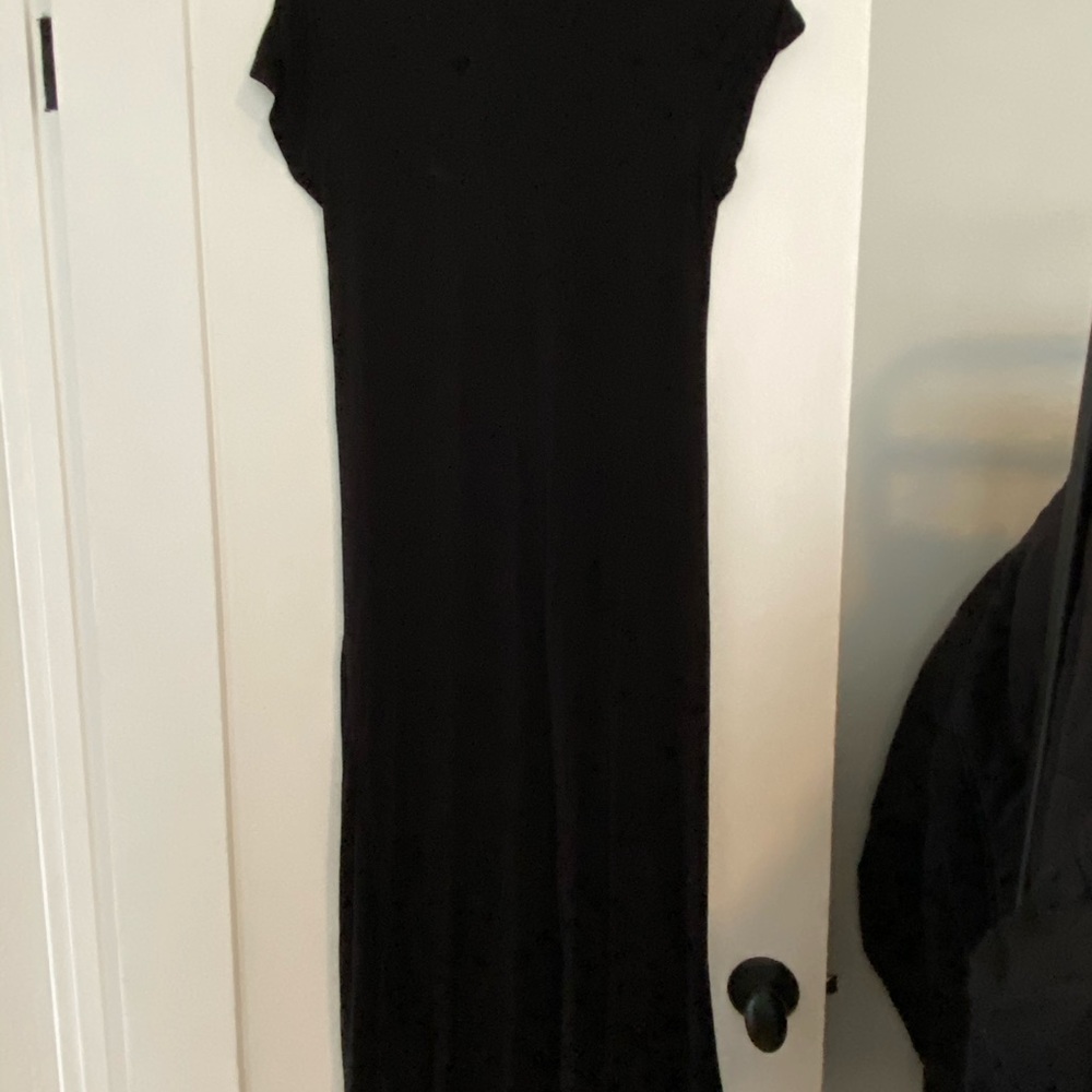 CAARA Ruched Dress - Picture 5 of 5